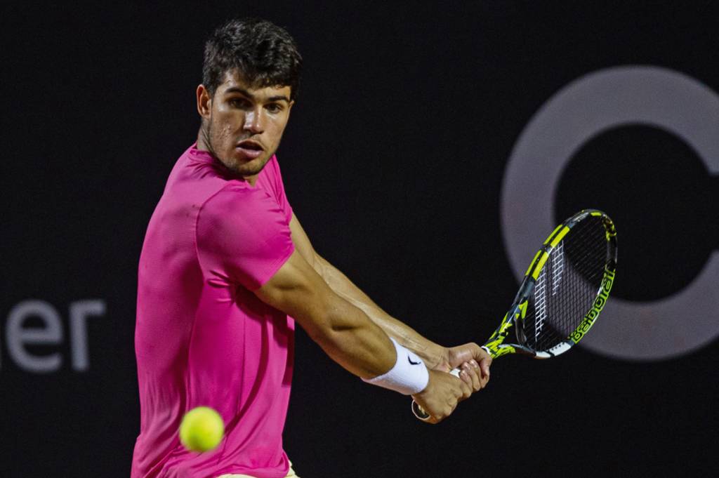Alcaraz-em-ação-(Fernando-Soutello_Rio-Open).jpeg Alcaraz
