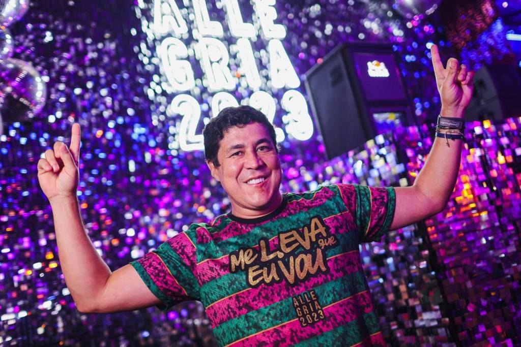 Arruma VIP! Produtor conta como lida com pedidos de convite pra camarote