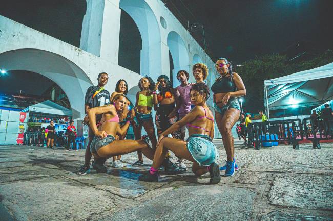 EOF LAPAPELALAPA 1604 2023 BERROINC. @berroinc.cc @reliquiadomilenio – 04185 Projeto #EstudeoFunk da Fundição Progresso