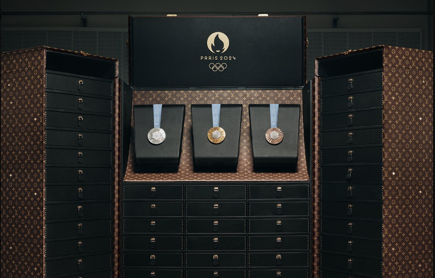 Louis Vuitton assina design do baú de medalhas das Olimpíadas 2024