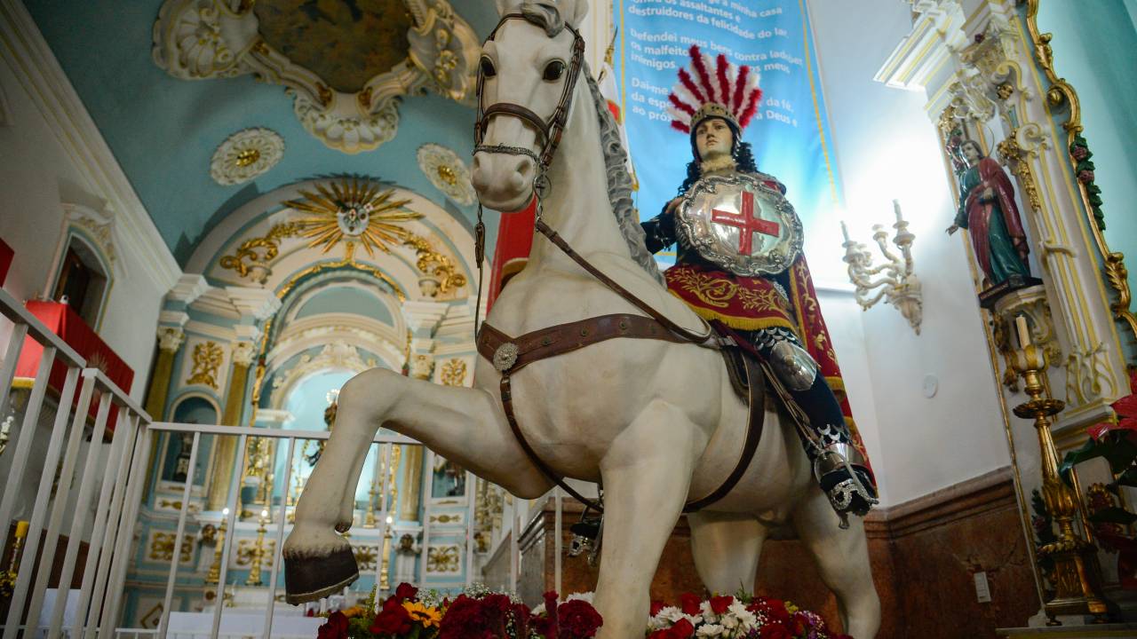 Igreja de São Jorge: trânsito nas imediações da Praça da República terá alterações