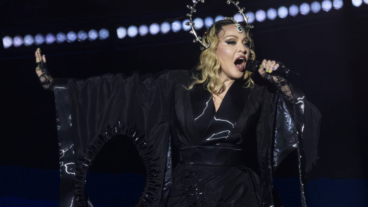 Madonna faz homenagem ara fã brasileiro