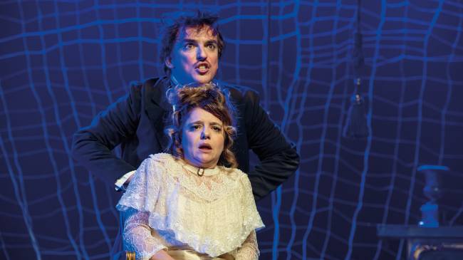 Último projeto de Jô Soares, espetáculo Gaslight estreia no Rio