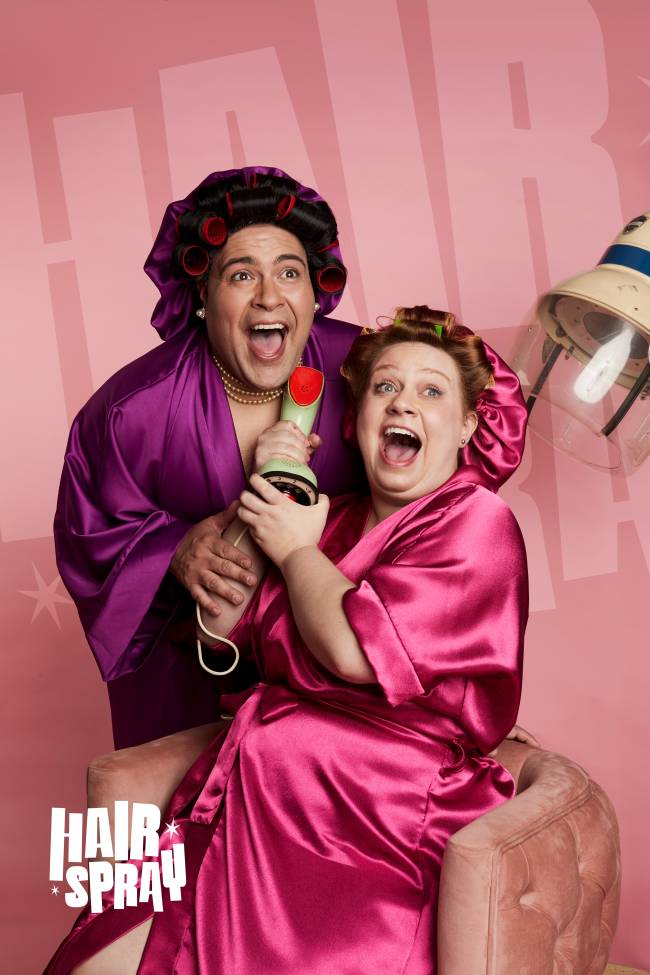 Tiago-e-Vania Nova montagem de Hairspay estrei no Teatro Riachuelo