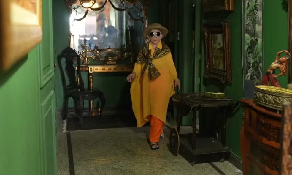 “Ele é apenas um motorista”, diz Regina Gonçalves, refutando união estável