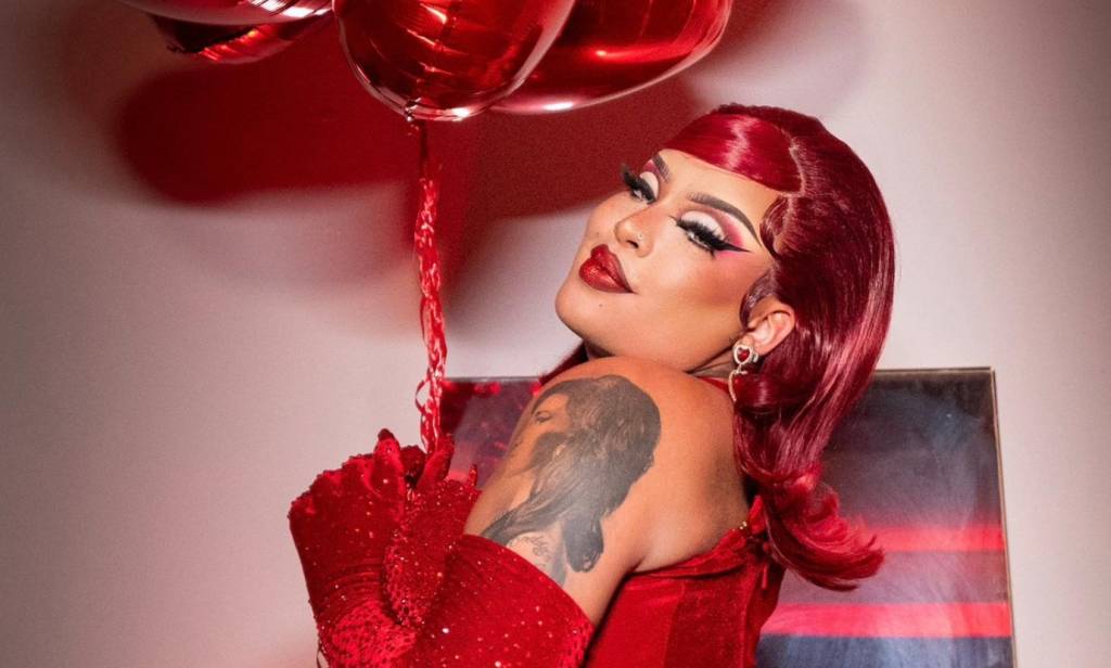 Gloria Groove rebate críticas e celebra seu projeto de pagode