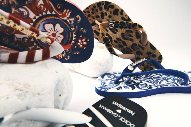 Top havaianas Dolce&Gabbana Zebra, Leopard, Blue Mediterraneo, Carretto siciliano_Easy-Resize.com Coleção Havaianas Dolce&Gabbana