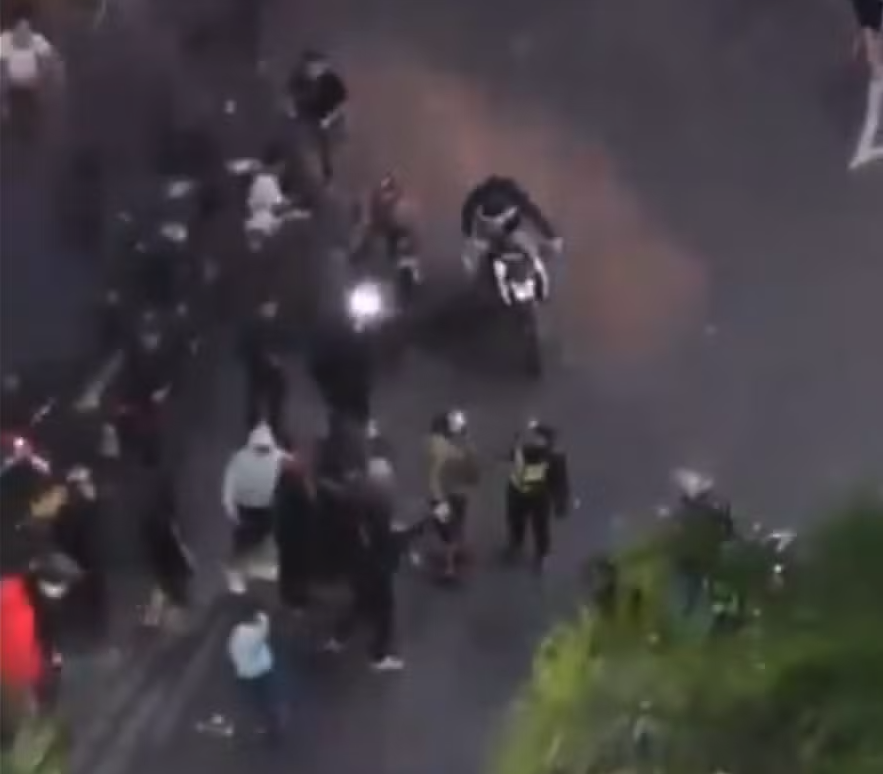 Por que motociclistas de aplicativo estão sendo expulsos da Rocinha