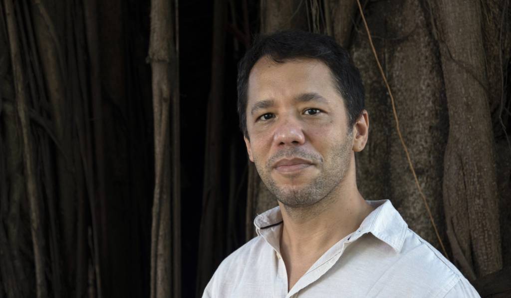 Grátis: fenômeno da literatura, Itamar Vieira Jr dará palestra no Flamengo