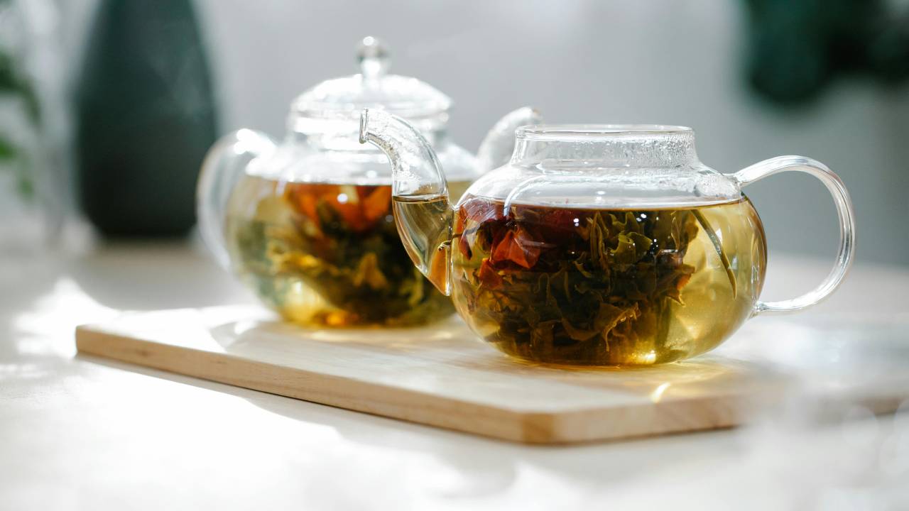chá