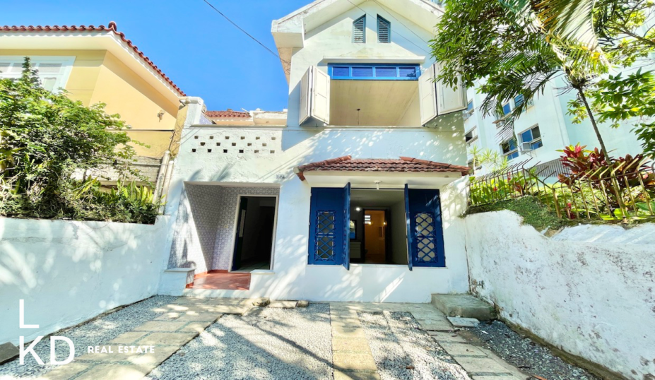 Casa em que viveu Vinicius de Moraes, na Gávea: à venda por 3,9 milhões Casa em que viveu Vinicius de Moraes, na Gávea: à venda por 3,9 milhões