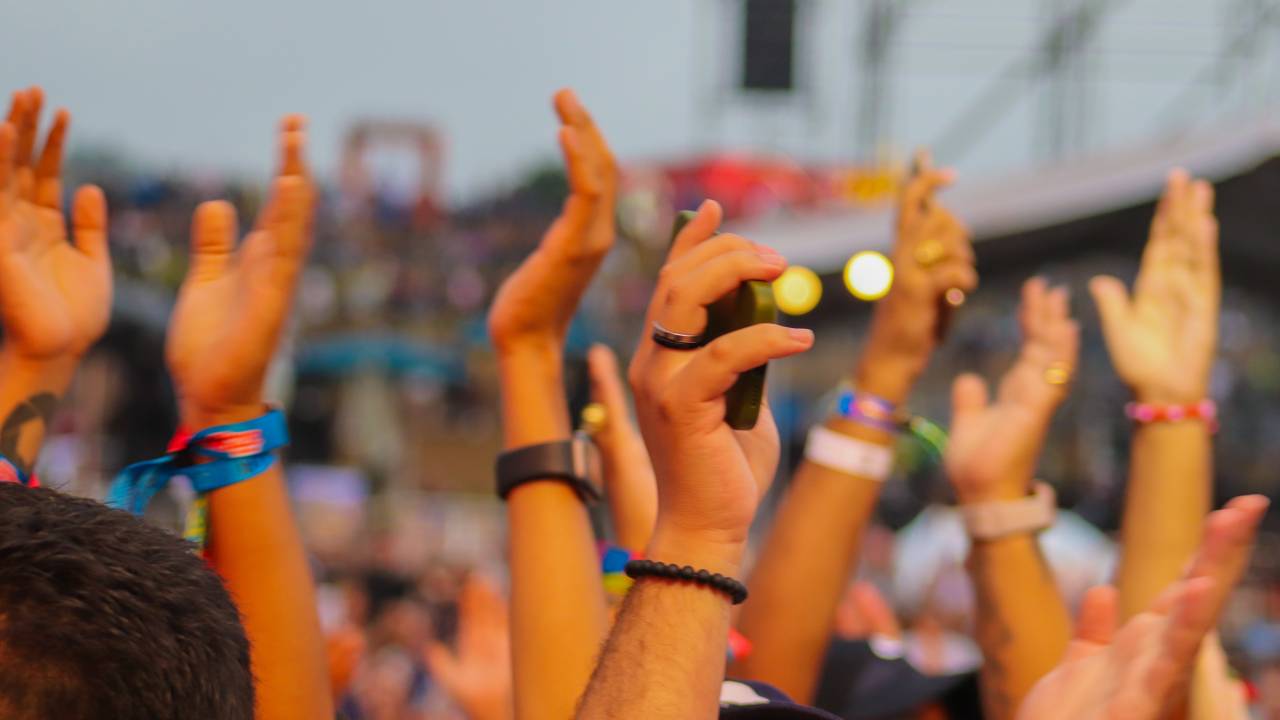 Natura leva perfume com cheiro de festivais de música para o Rock in Rio