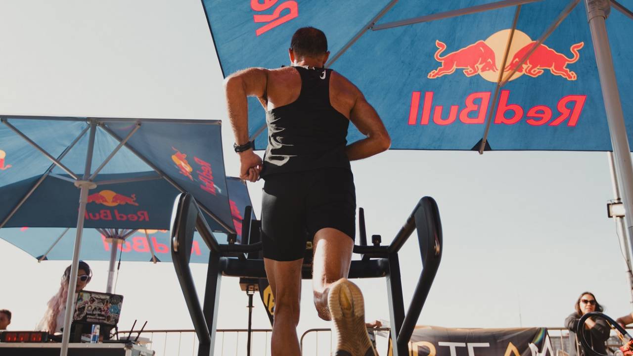 red-bull-corrida-esteira