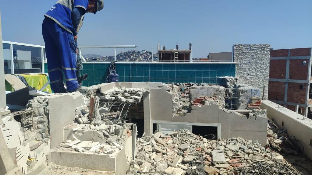 Operação na Maré: escolas da favela têm aulas suspensas pelo quarto dia