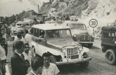 Inauguração do último trecho da Estrada Grajaú-Jacarepaguá - segunda metade dos anos 1950