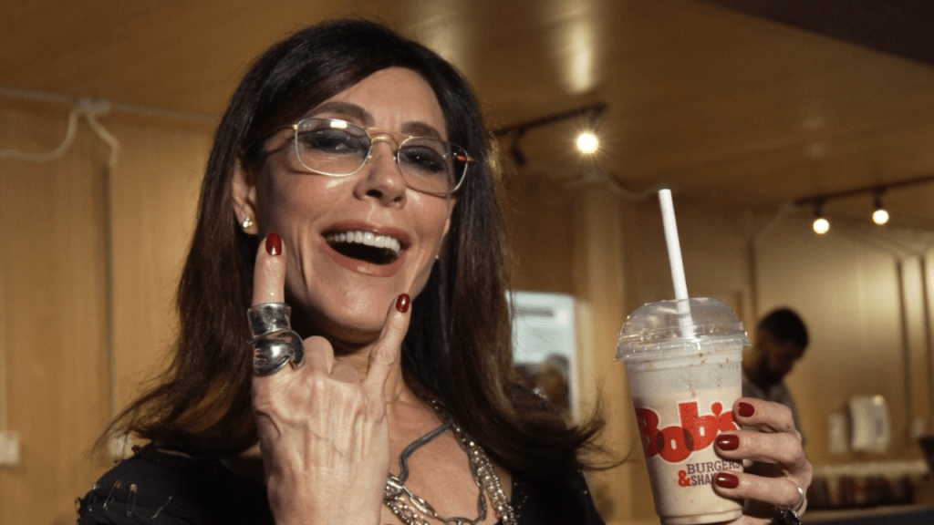 Christiane Torloni dá lição de negócios com “Hoje é dia de rock, bebê”