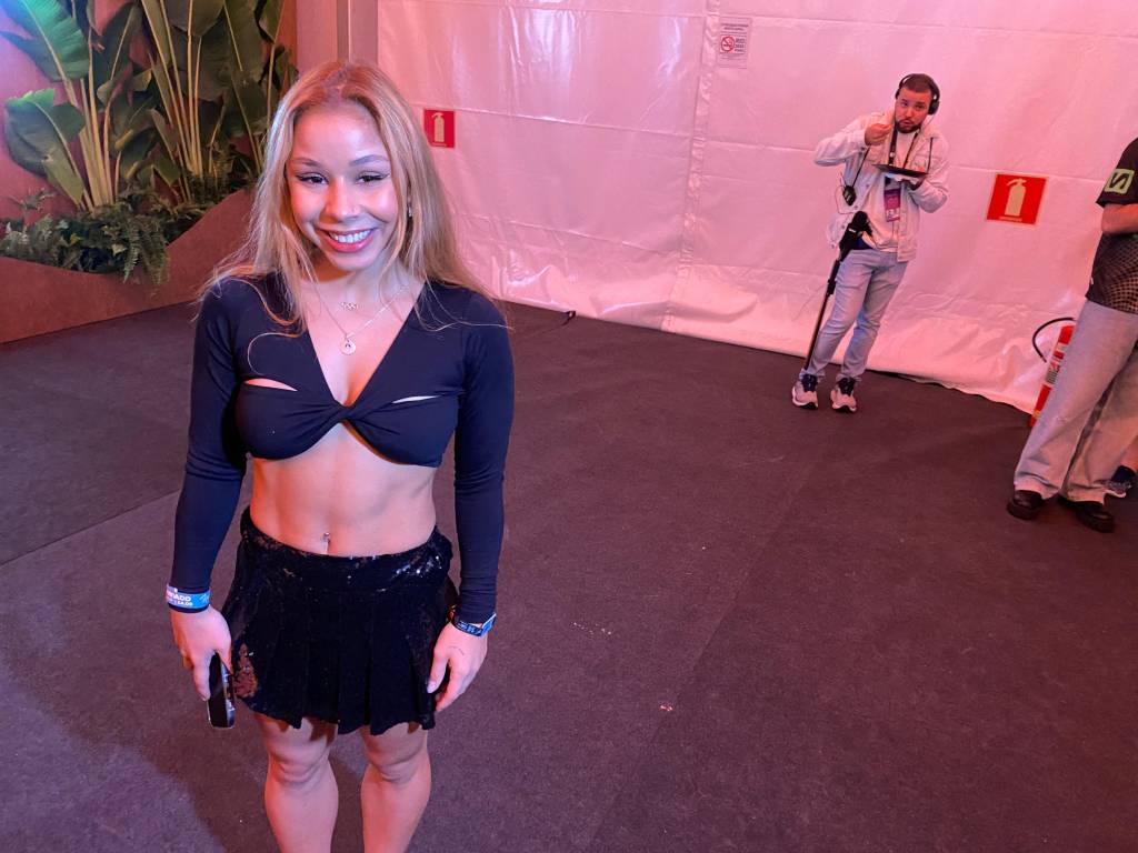 Flavia Saraiva: “Minha assessora disse pra não falar com site de fofoca”