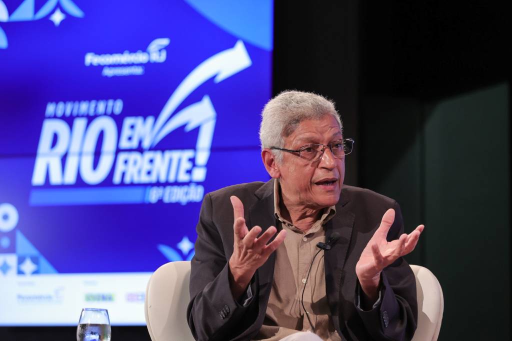 ZL__3514 Cyro Garcia (PSTU). Crédito: Eduardo Uzal / Jornal O Dia / Divulgação