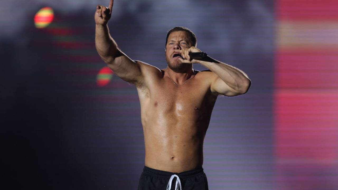 O cantor Dan Raynolds, da banda Imagine Dragons.