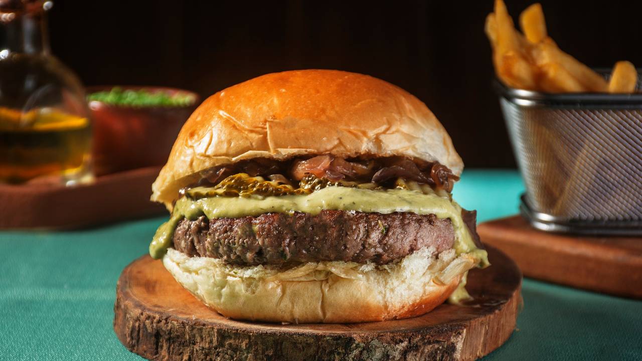 Casa Urich: restaurante criou hambúrguer para a Oktoberfest