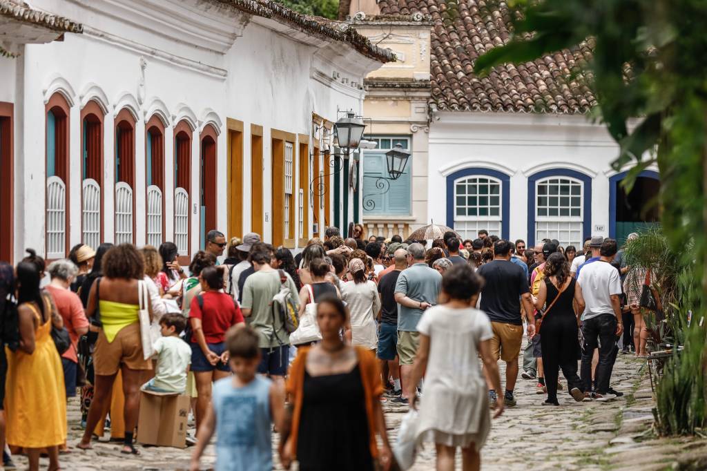 Vai a Paraty? O que vale a pena conferir na programação paralela da Flip