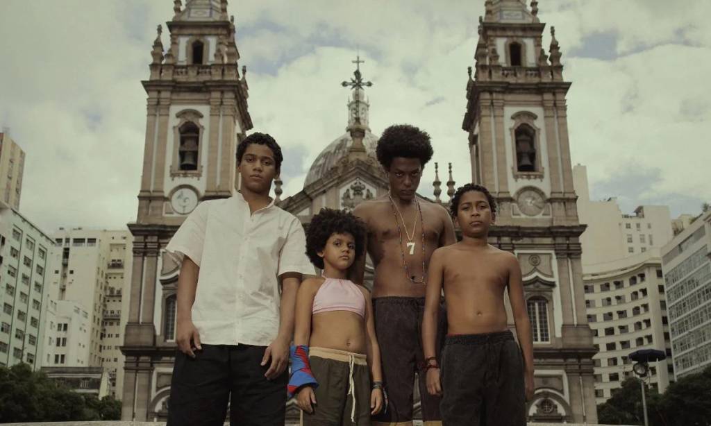 6 motivos para assistir à série da Netflix sobre a chacina da Candelária