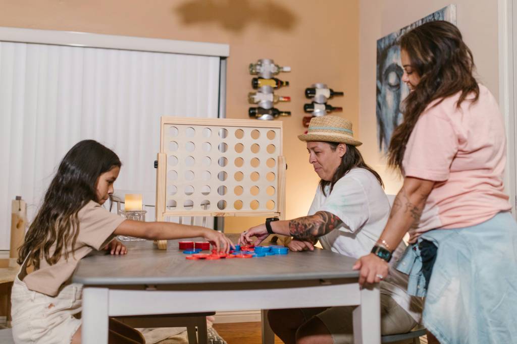 Como proporcionar experiências memoráveis no mês das crianças?