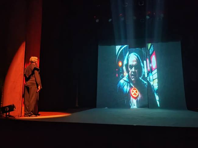 2 - Antonio Grassi em Hamleto - Crédito fotográfico Renata Barros
