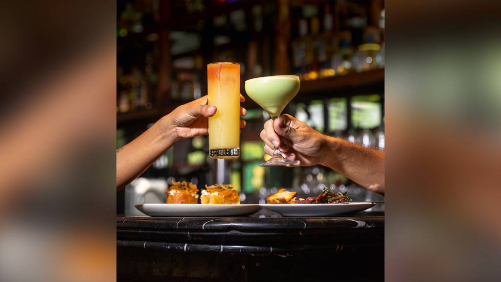 Clima de romance: Celeste é o melhor para ir a dois no Comer & Beber