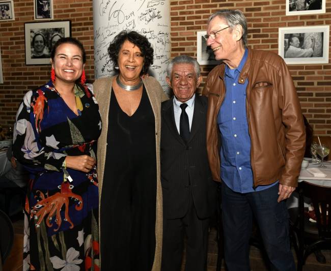 _DSC3985 Ursula Corona , Eliana Caruso , mestre Garrincha e Chico Caruso - NOV 2024 - CG