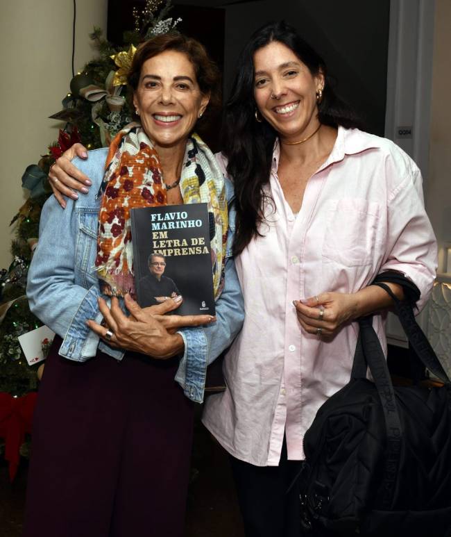_DSC4132 Angela Vieira e sua filha Nina Frota – EM LETRA DE IMPRENSA – NOV 2024 – CG _DSC4132 Angela Vieira e sua filha Nina Frota - EM LETRA DE IMPRENSA - NOV 2024 - CG