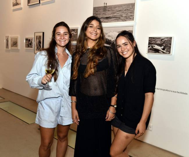 DSC5699 Paula Bronze , Antonia Rubim e Joana Stewart - GALERIA DA GÁVEA - NOV 2024 - CG