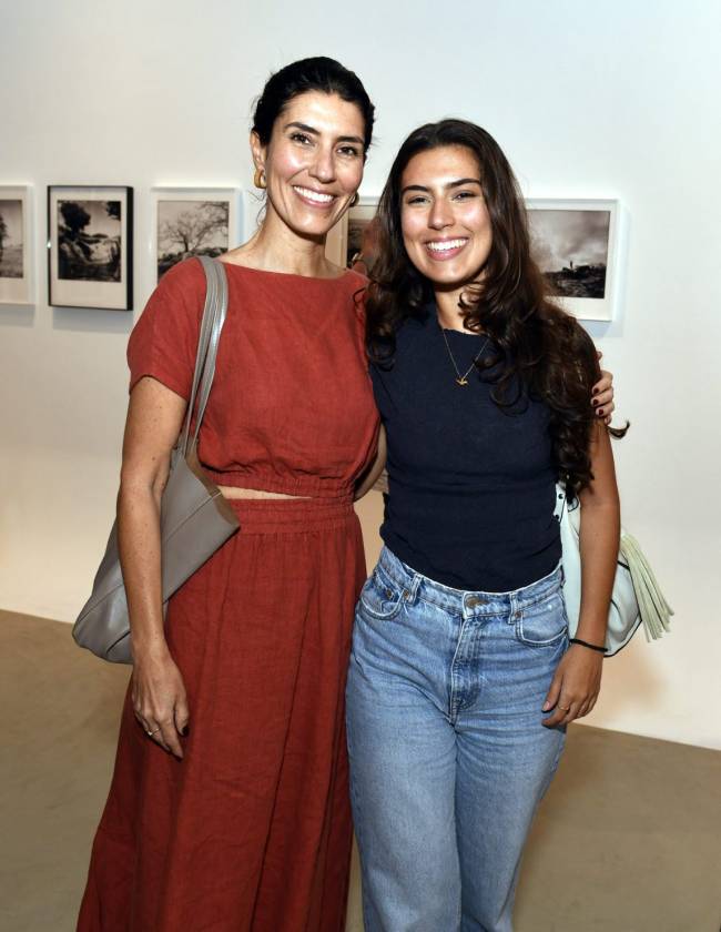 _DSC5766 Antonia Bernardes e sua filha Nina Bernardes - GALERIA DA GÁVEA - NOV 2024 - CG