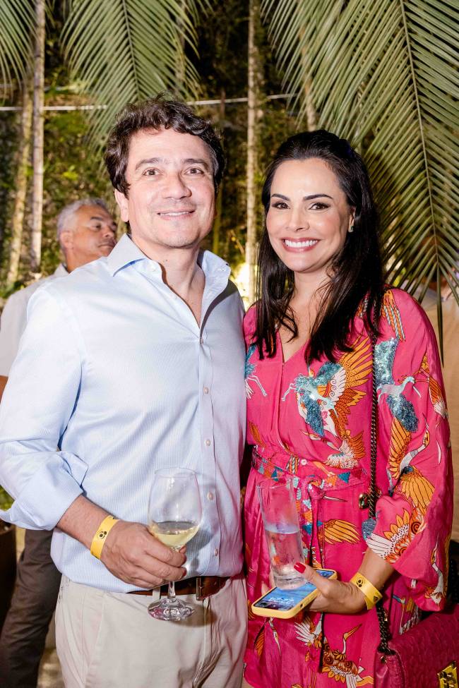 Rodrigo Campos e Fernanda Coque