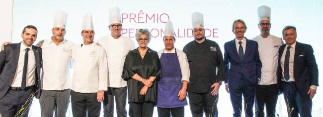 Izabella Teixeira entra os chefs