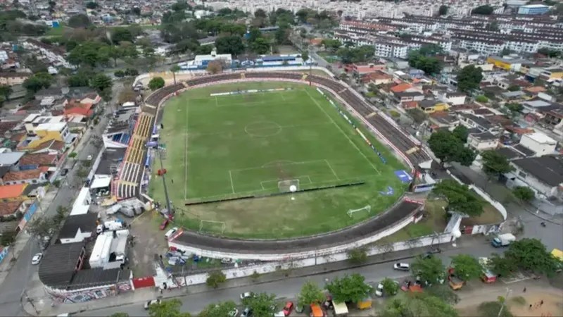 estadio-de-moca-bonita-do-bangu