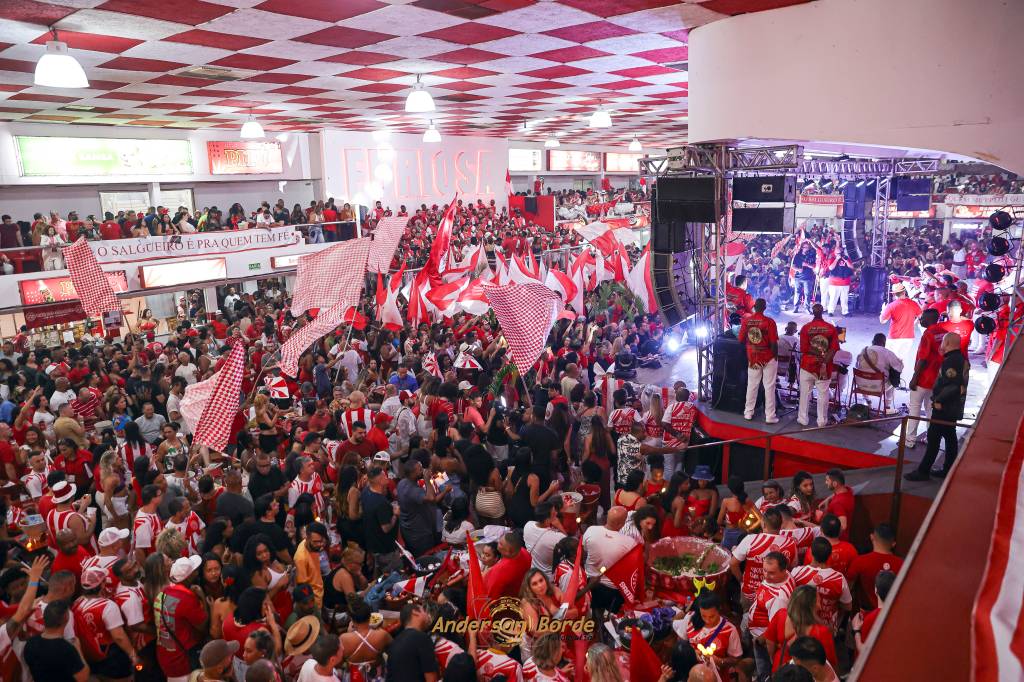 Salgueiro: pré-réveillon une todos os intérpretes do Grupo Especial