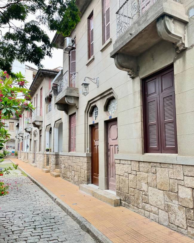 Bairro Saavedra: um oásis arquitetônico, no Flamengo, formado por 30 casas erguidas em 1928