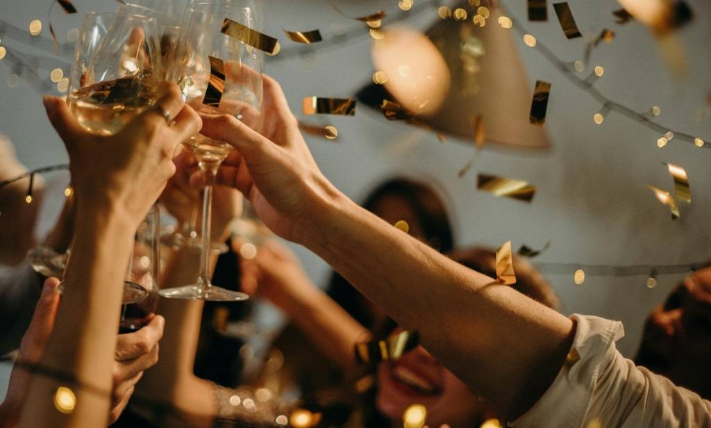 Ainda dá tempo! Seis festas de Réveillon fora do Rio para curtir a virada