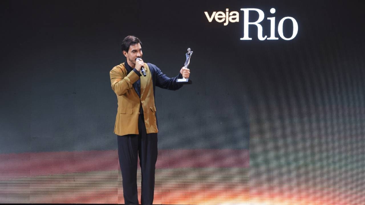 Gabriel David fala sobre os ensaios técnicos na Sapucaí