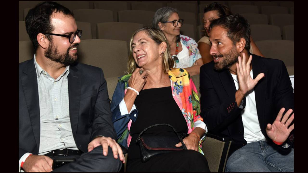 Carla Camurati entre Lucas Padilha, atual secretário de Cultura da prefeitura do Rio, e Marcelo Calero, ex-secretário de Cultur