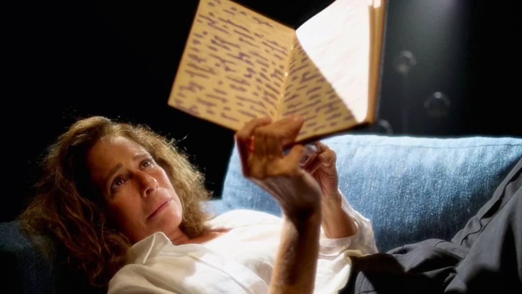 Bloco do eu sozinho: grandes nomes retornam aos palcos do Rio em monólogos