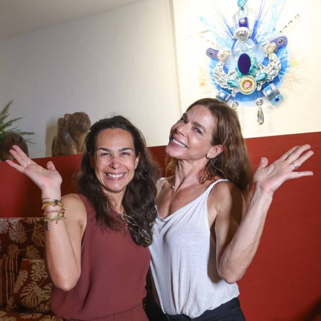 2 Adriana Camargo, Ana Luísa Sousa Machado