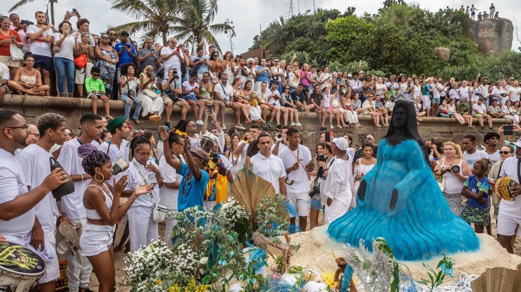 Festa de Iemanjá terá Pretinho da Serrinha e Afoxé Filhos de Gandhi