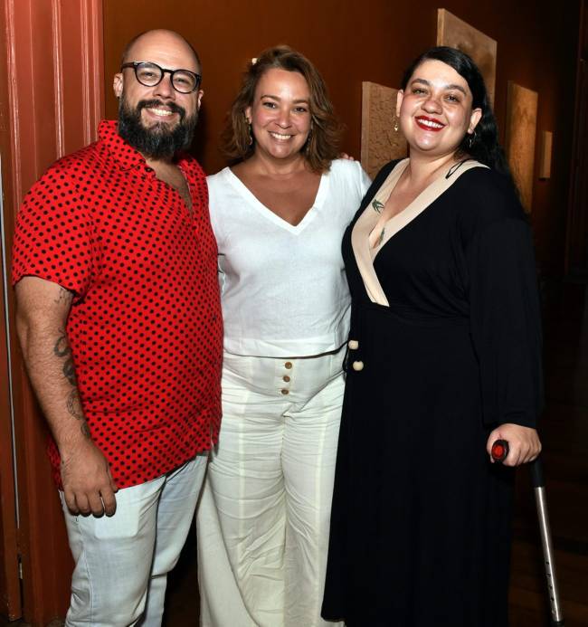 _DSC9768 Bernardo Arribada , Ludmila de Oliveira e Priscila Medeiros - TERRA - JAN 2025 - CG