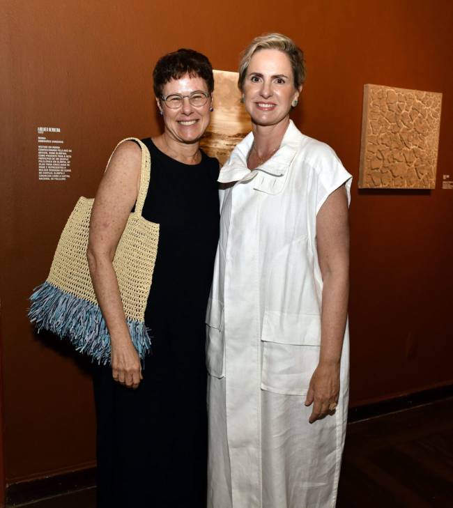 _DSC9978 Esther Bonder e Zilah Garcia - TERRA - JAN 2025 - CG