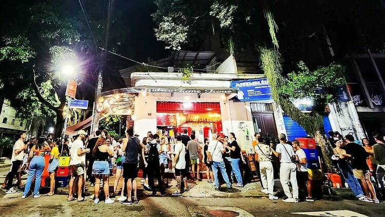 Boteco Treme Treme, em Botafogo, reabre após conseguir liminar na Justiça