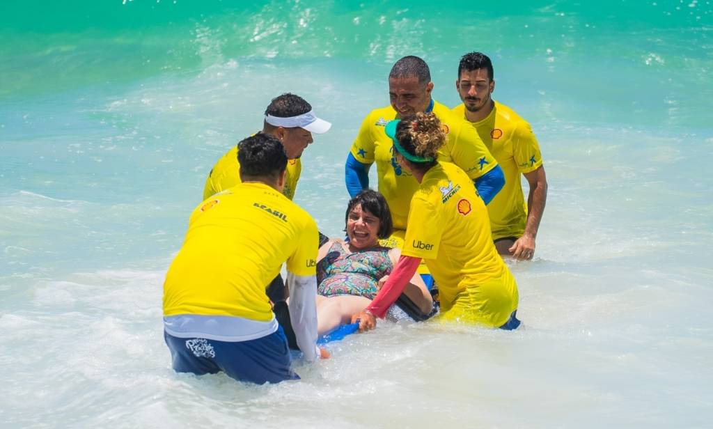 Projeto de acessibilidade na praia chega até a sua 17ª edição