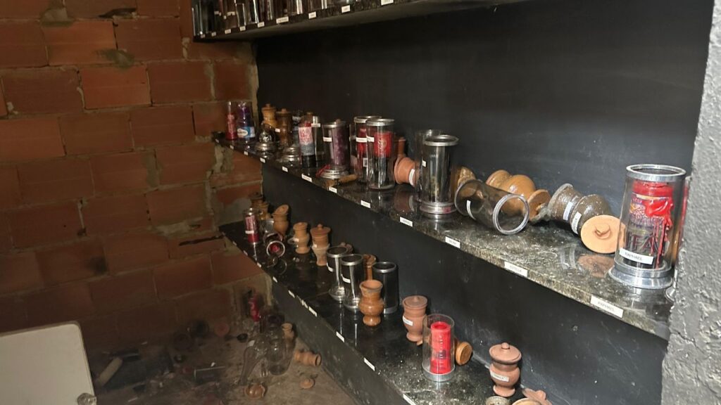 Centro de umbanda em Vila Isabel pede ajuda financeira após ser destruído