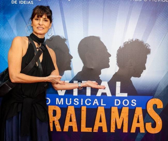 01 Fernanda Abreu 9508